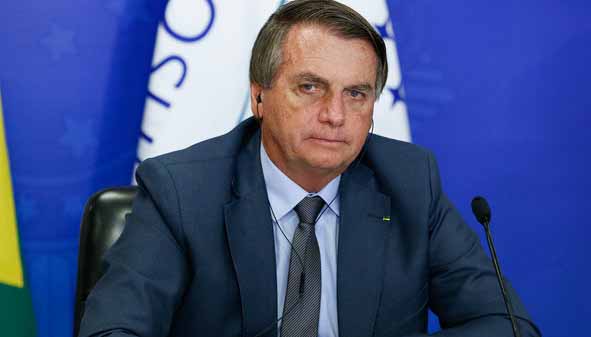 PF abre inquérito para investigar Bolsonaro