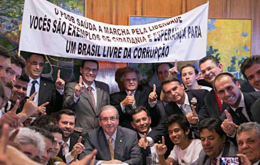 MBL contra Bolsonaro