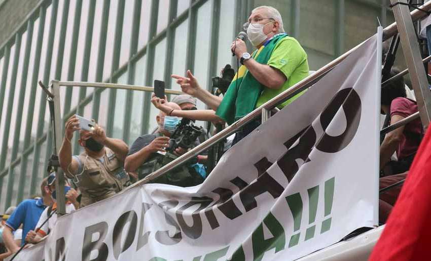 Bolsonaro promove um governo antipovo