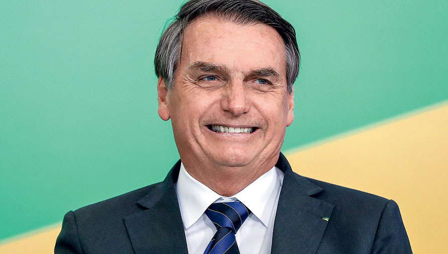 Bolsonaro desiste de voto impresso