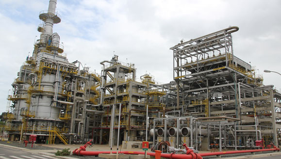 Petrobras vende refinaria na Bahia