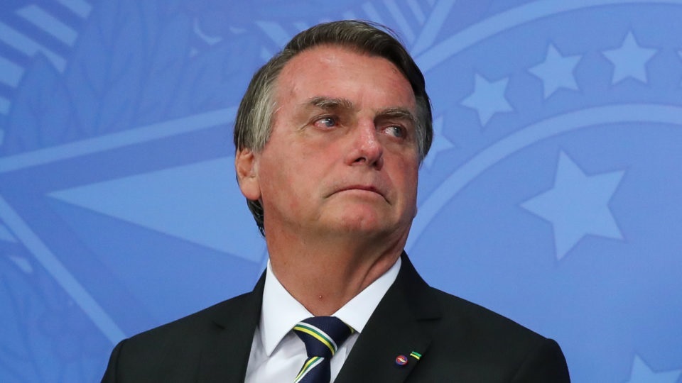 Bolsonaro mente na Cúpula da Democracia